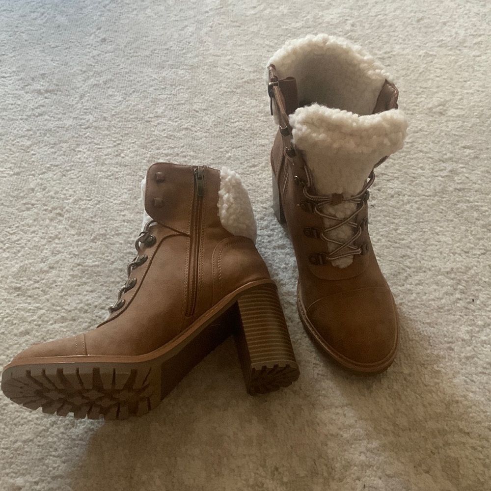 Nine West boots